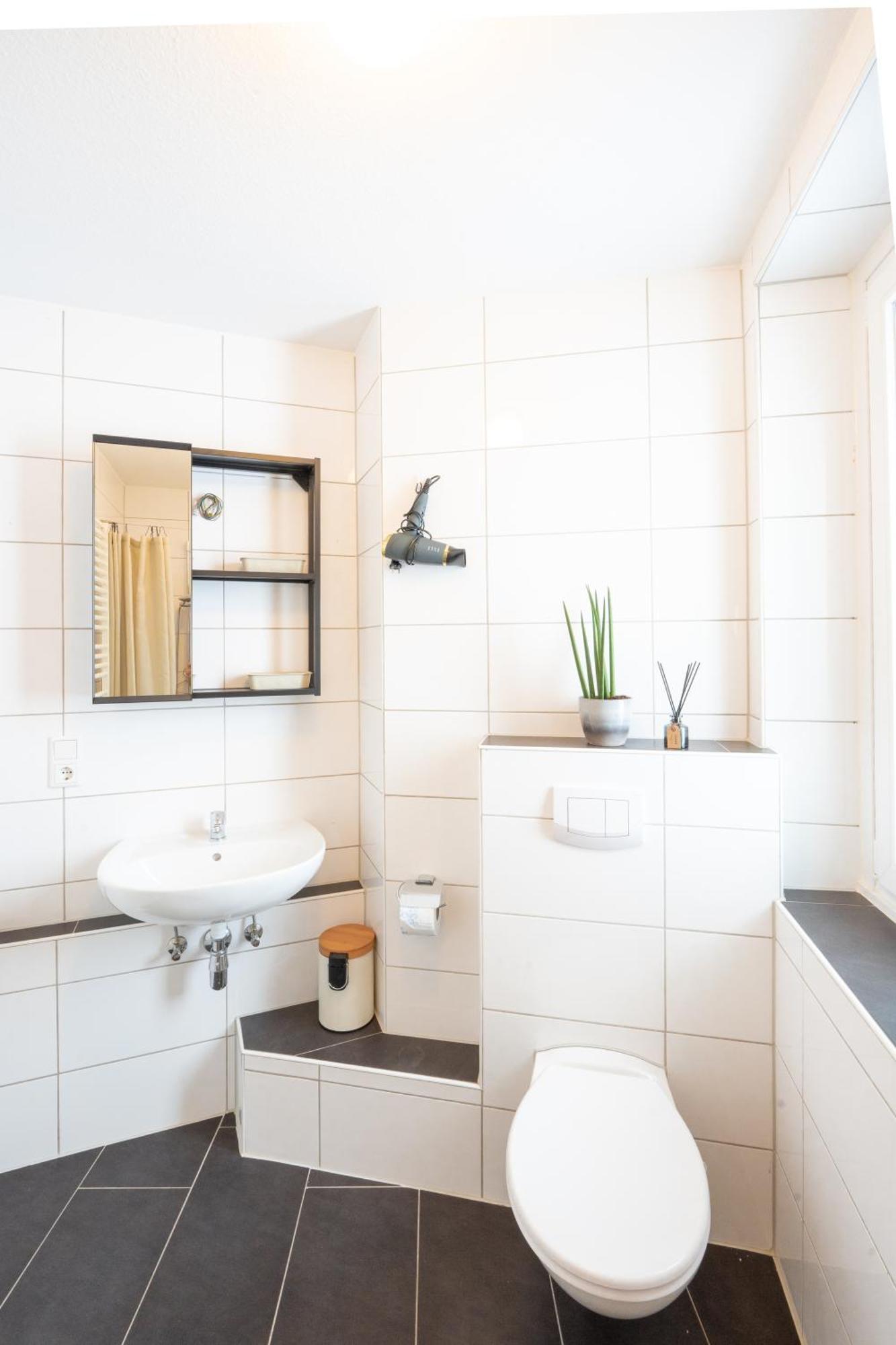 -Super Zentrales Zimmer- Direkt An Der Lutter! Bielefeld Eksteriør billede